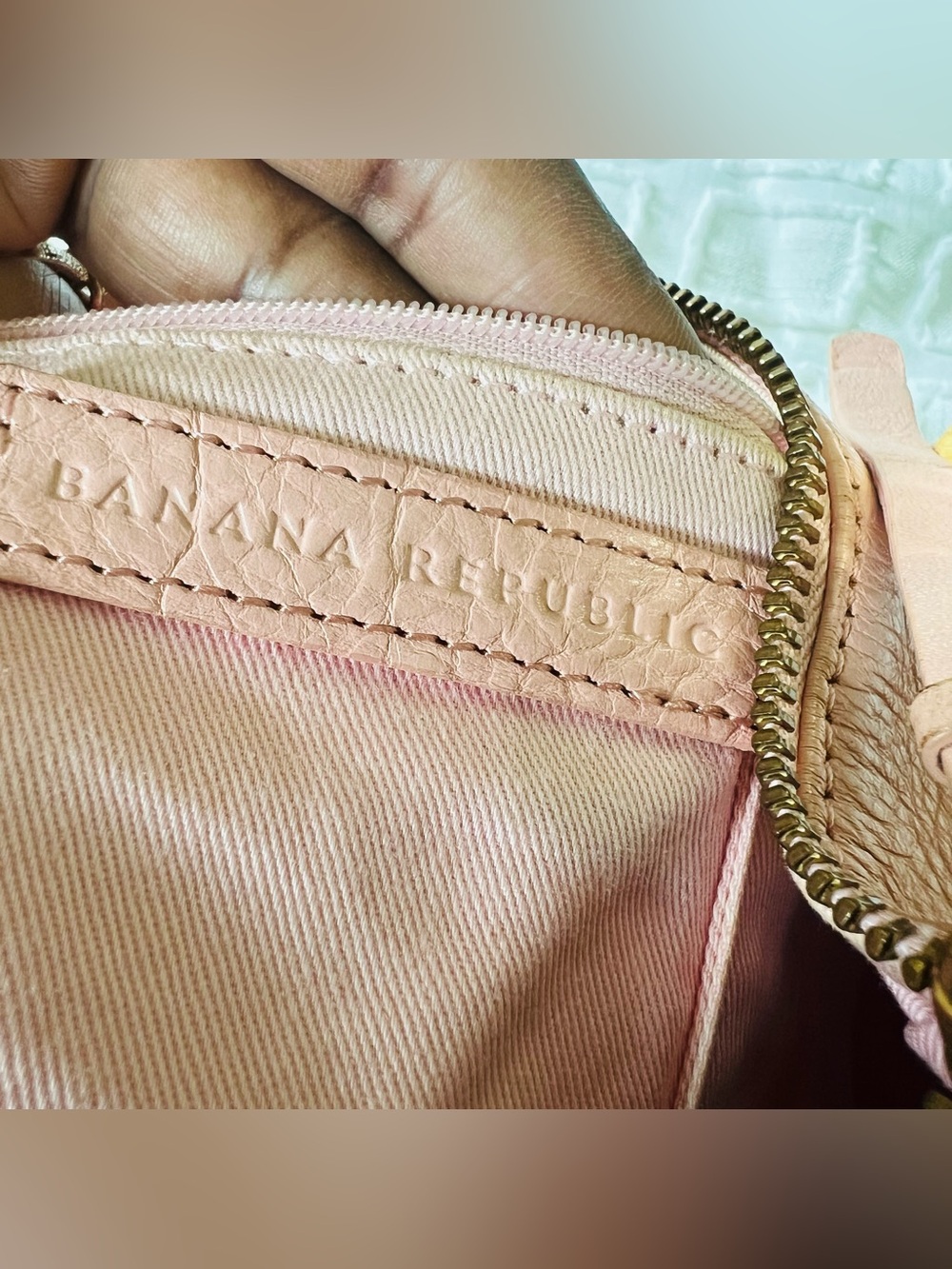 Banana Republic Vintage Salmon Pink Leather Y2K 2000 Bamboo Handle Shoulder Bag - Picture 6 of 16